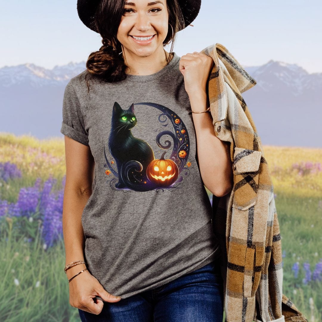 Green Eyed Pumpkin Cat Softstyle Tee