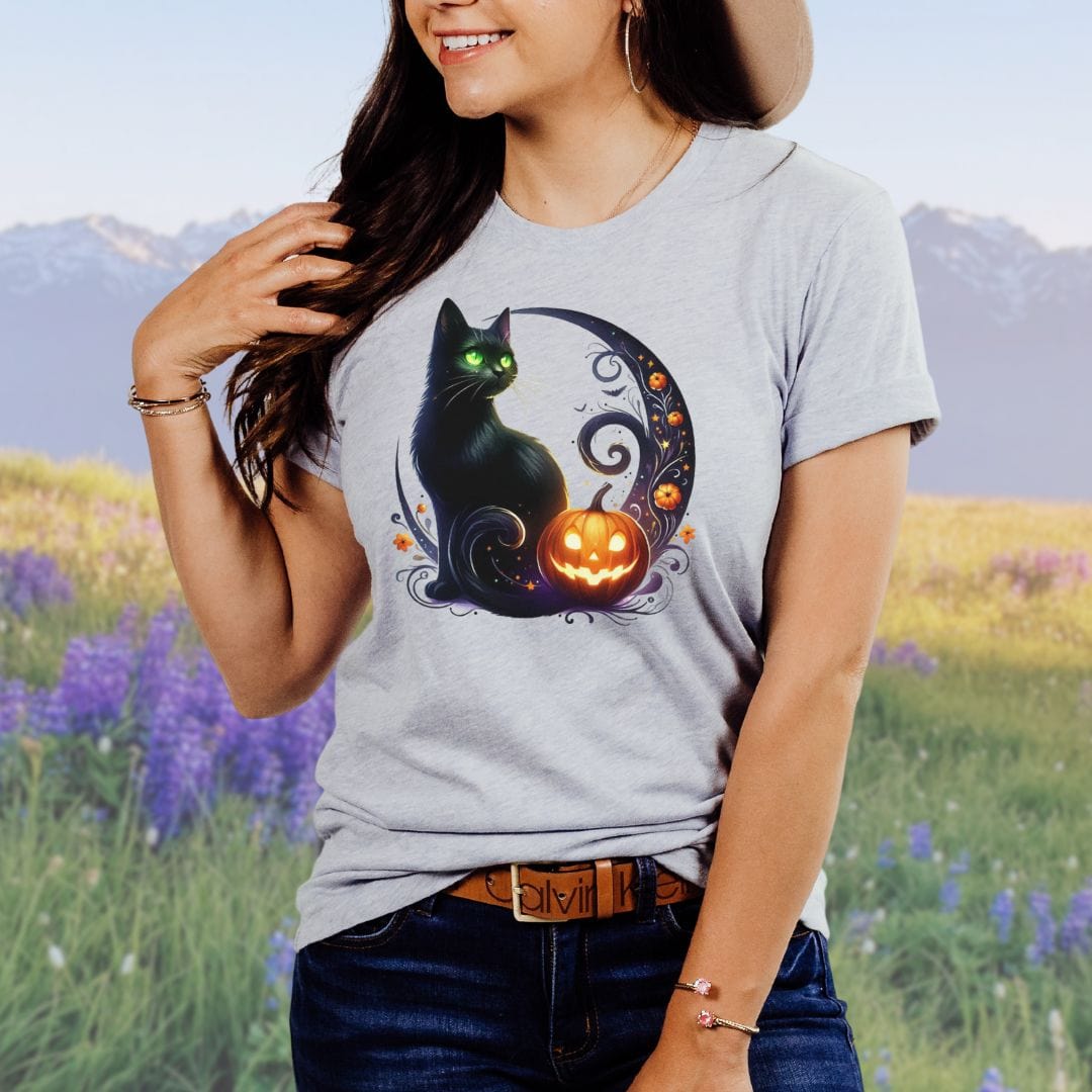 Green Eyed Pumpkin Cat Softstyle Tee