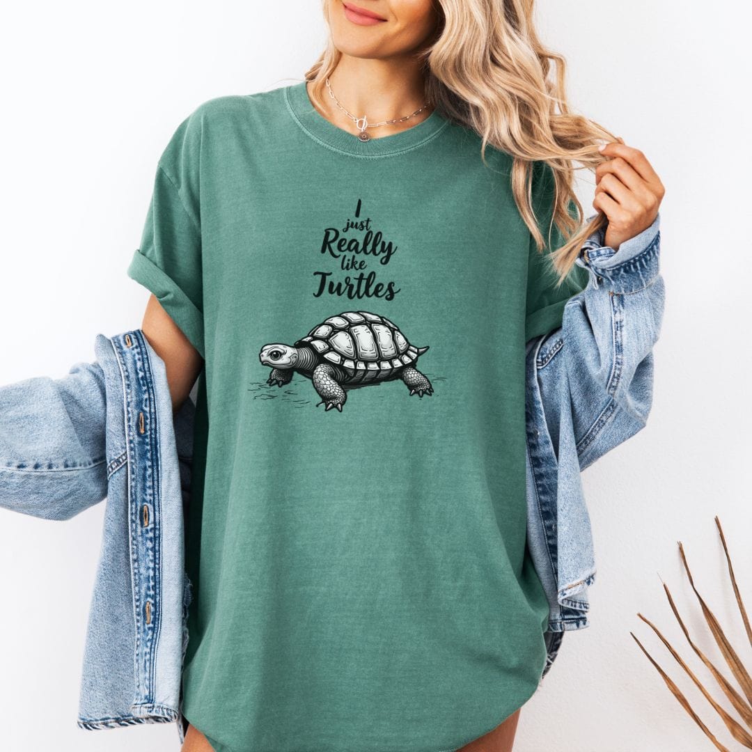 Turtle Lover Vintage Style Tee