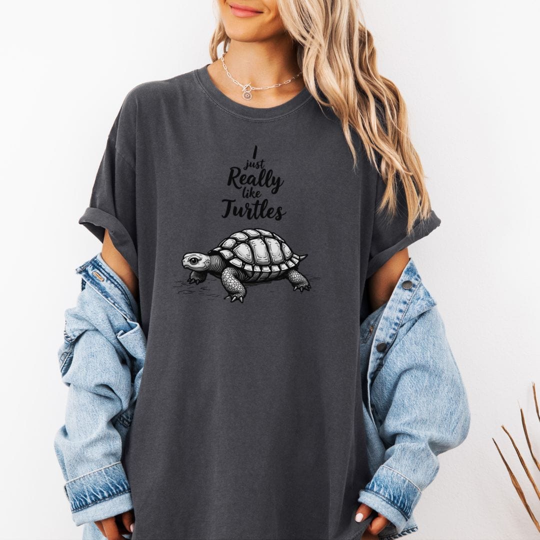 Turtle Lover Vintage Style Tee