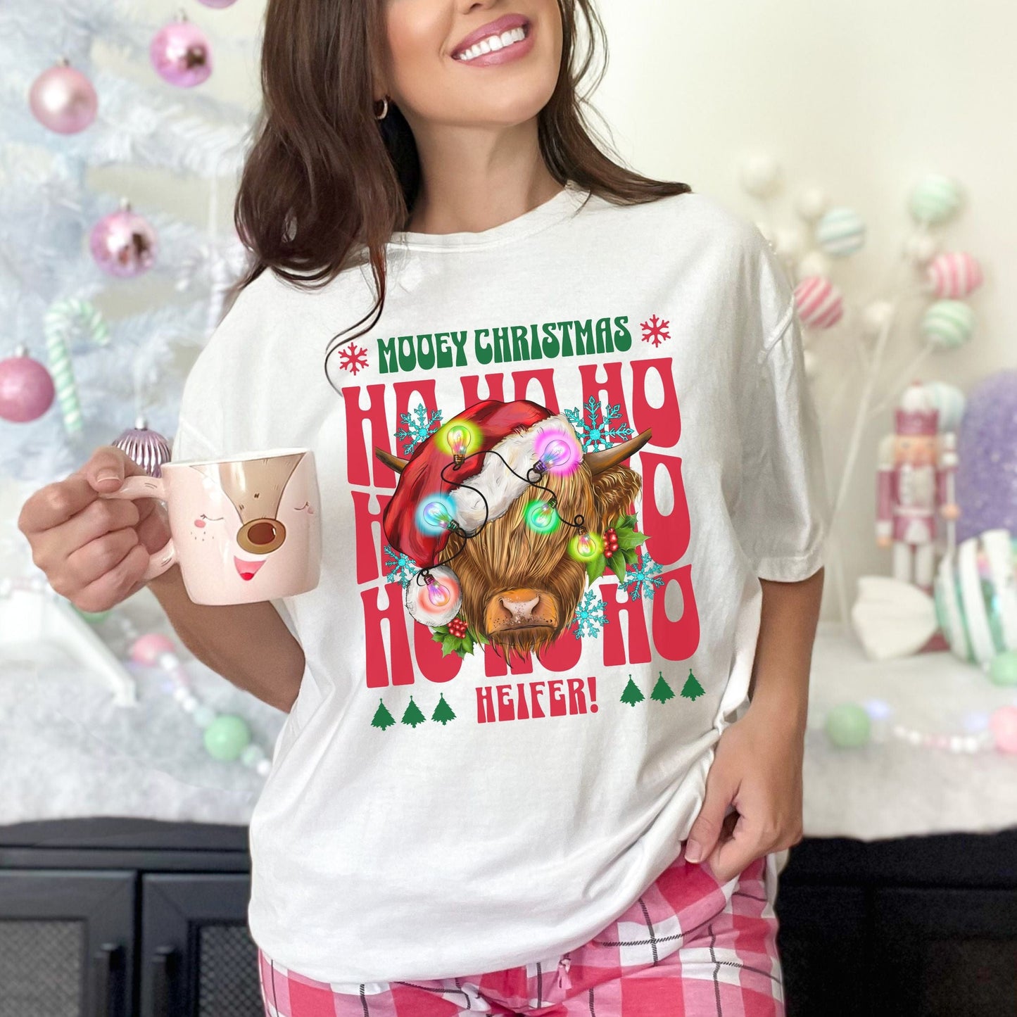 Mooey Christmas Heifer, Vintage Style Tee